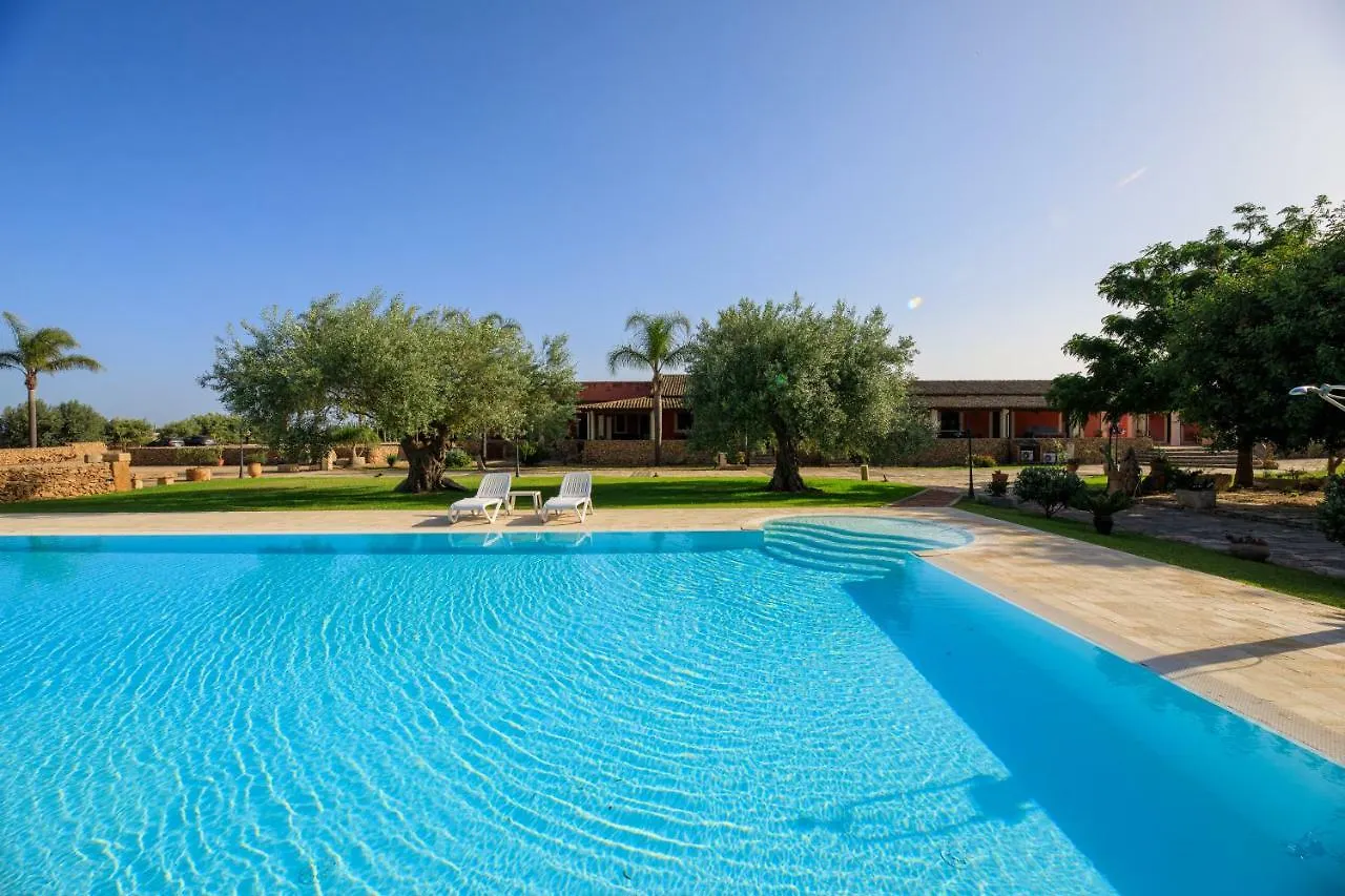 Agriturismo Masseria Sant\' Elia contacts