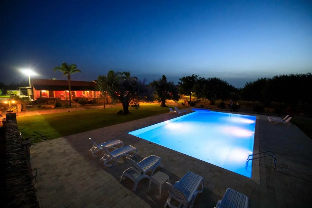 Agriturismo Masseria Sant' Elia Arenella  Farm stay Arenella (Syracuse)