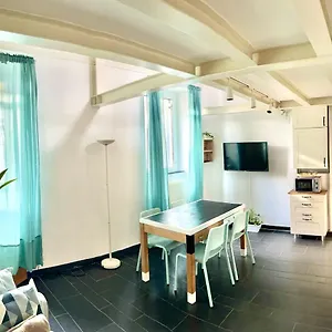 Cozy Loft Marina View , Savona Italy